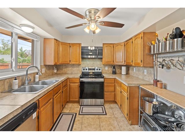 12702 E Alaska Pl, Aurora, CO 80012