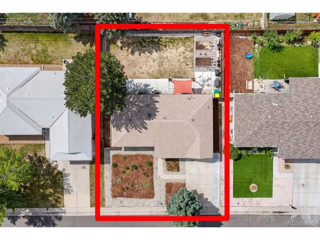 12702 E Alaska Pl, Aurora, CO 80012