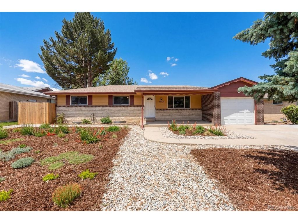 12702 E Alaska Pl, Aurora, CO 80012