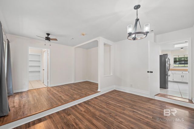 105 Aragorn Circle, Daphne, AL 36526