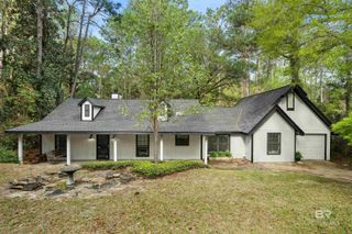 105 Aragorn Circle, Daphne, AL 36526