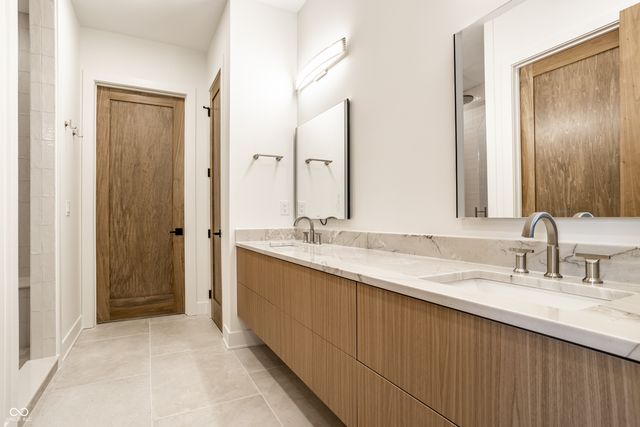 717 Livingstone Drive 200, Carmel, IN 46032