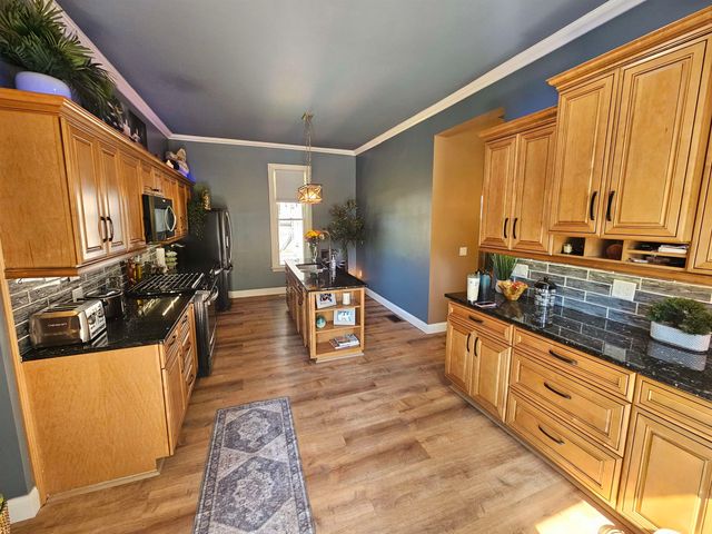 1010 6th Street Street, Bay City, MI 48708