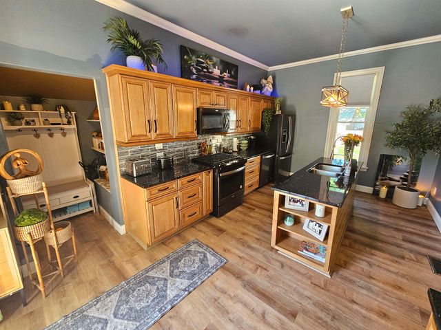 1010 6th Street Street, Bay City, MI 48708