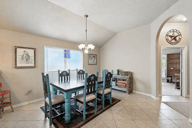 8424 Marianna Way, Alvarado, TX 76009