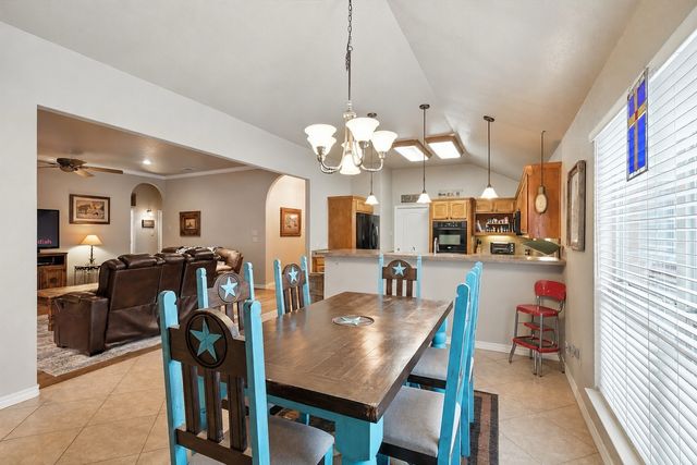 8424 Marianna Way, Alvarado, TX 76009