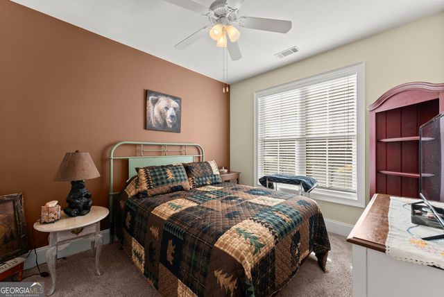 117 Village Green Way, Clarkesville, GA 30523