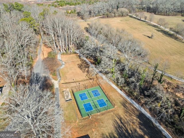 117 Village Green Way, Clarkesville, GA 30523