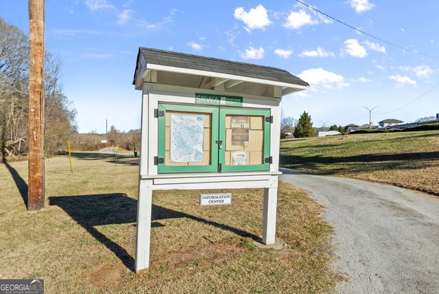 117 Village Green Way, Clarkesville, GA 30523