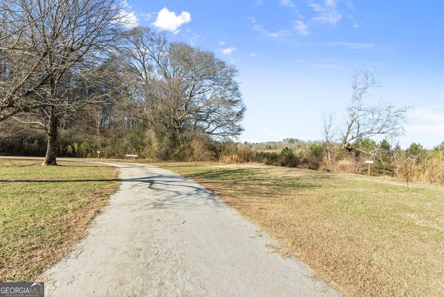 117 Village Green Way, Clarkesville, GA 30523