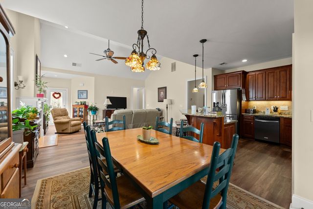 117 Village Green Way, Clarkesville, GA 30523