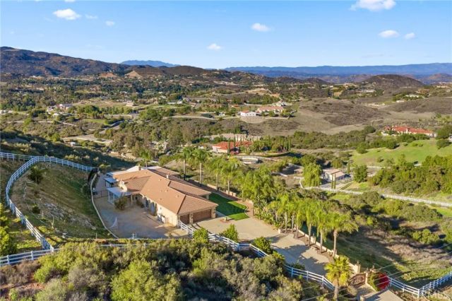 40055 Valle Vista, Murrieta, CA 92562