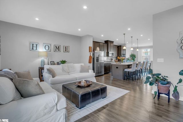 20 Eagle Field Lane, Greenville, SC 29607