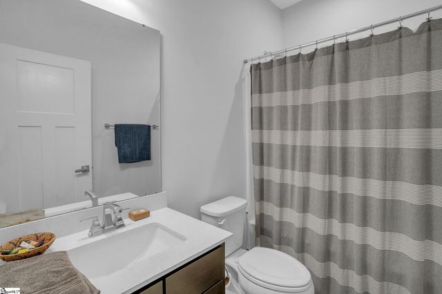 20 Eagle Field Lane, Greenville, SC 29607