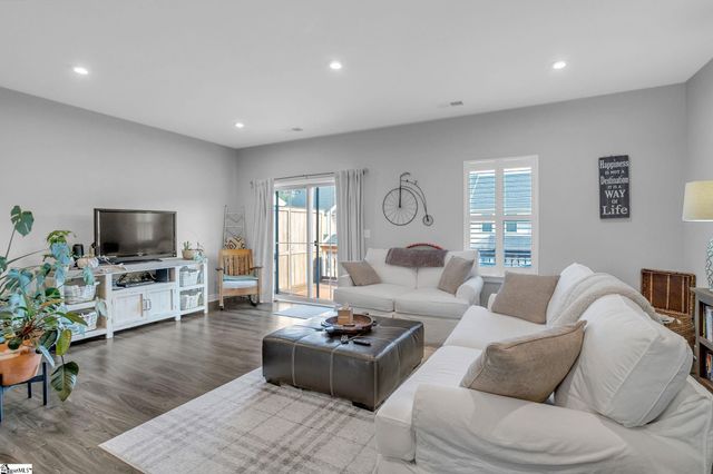 20 Eagle Field Lane, Greenville, SC 29607