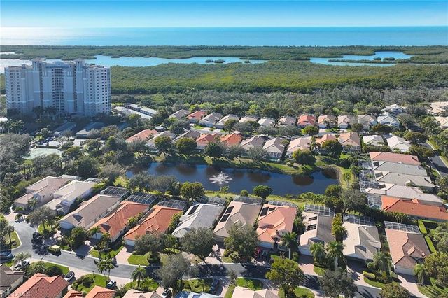 377 Mallory CT, Naples, FL 34110