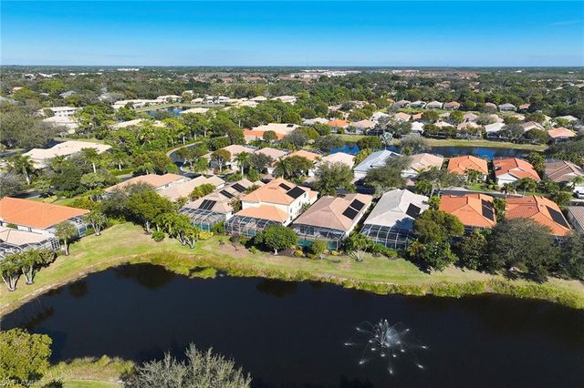 377 Mallory CT, Naples, FL 34110