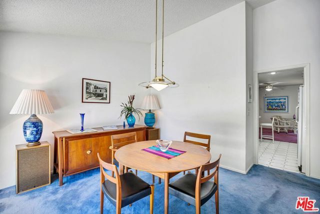 5716 Star Lane, Woodland Hills (los Angeles), CA 91367