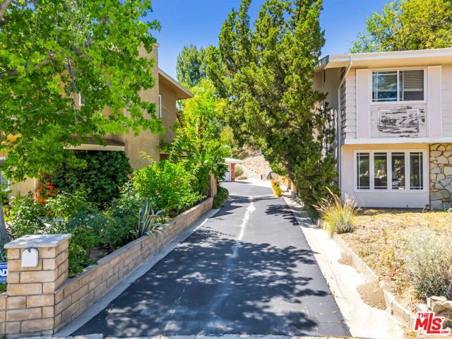 5716 Star Lane, Woodland Hills (los Angeles), CA 91367