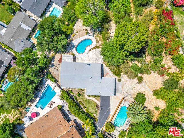 5716 Star Lane, Woodland Hills (los Angeles), CA 91367
