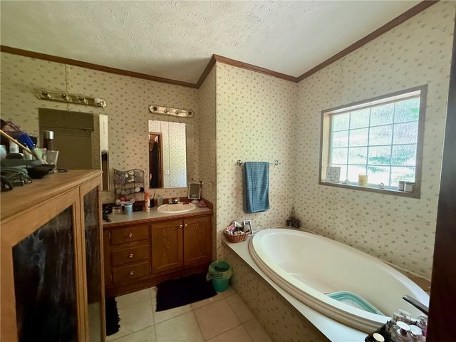 201 Mikel Lane, Yellville, AR 72687