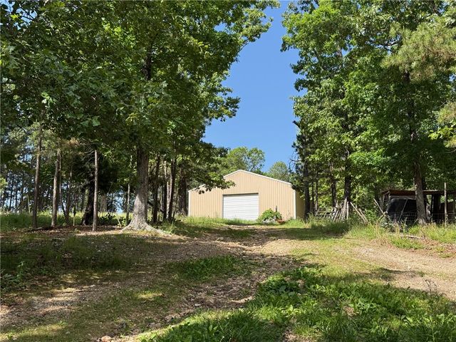 201 Mikel Lane, Yellville, AR 72687