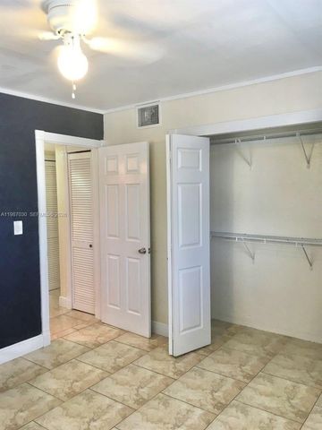 4250 SW 67th Ave 32, Miami, FL 33155