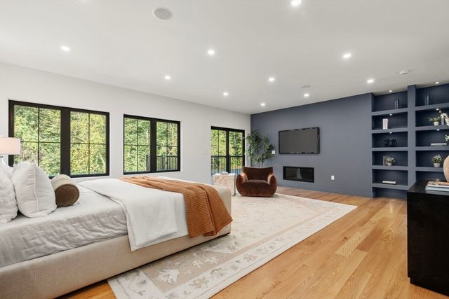 68 Locust Lane, Needham, MA 02492