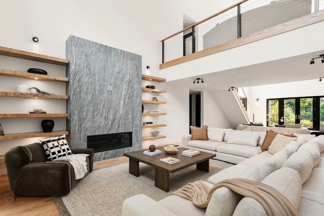 68 Locust Lane, Needham, MA 02492