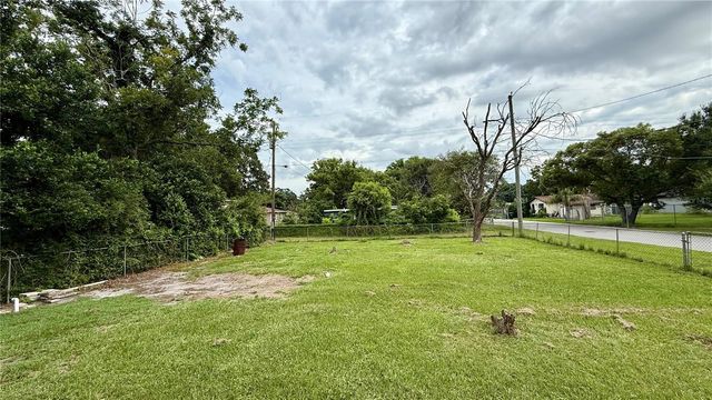 202 E POLK STREET, Auburndale, FL 33823