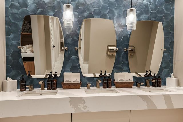 3910 IMMACOLATA WAY, Wesley Chapel, FL 33543