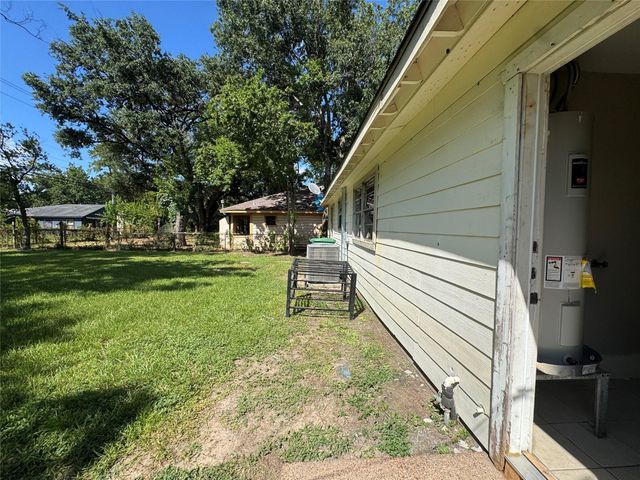 7305 Yoe Street, Houston, TX 77016