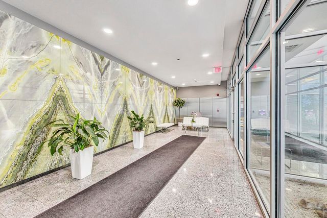 1580 sherman Avenue 906, Evanston, IL 60201