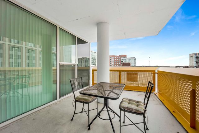 1580 sherman Avenue 906, Evanston, IL 60201