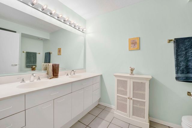 1580 sherman Avenue 906, Evanston, IL 60201