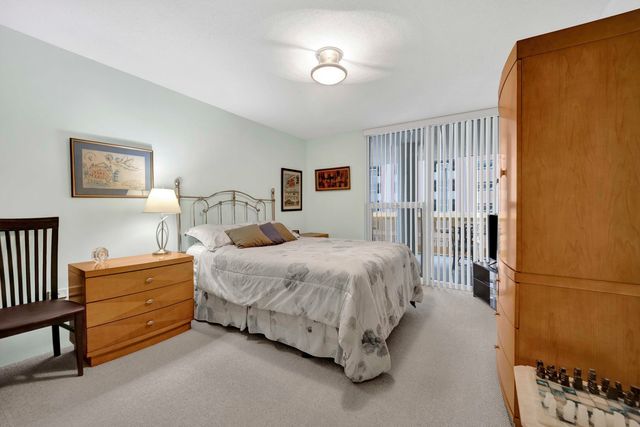 1580 sherman Avenue 906, Evanston, IL 60201