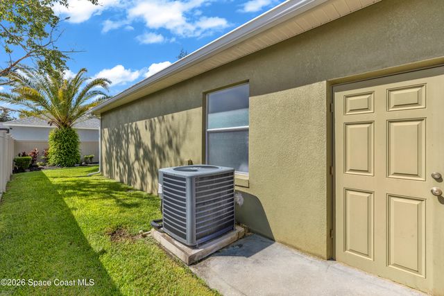 330 Lake Amberleigh Drive, Winter Garden, FL 34787