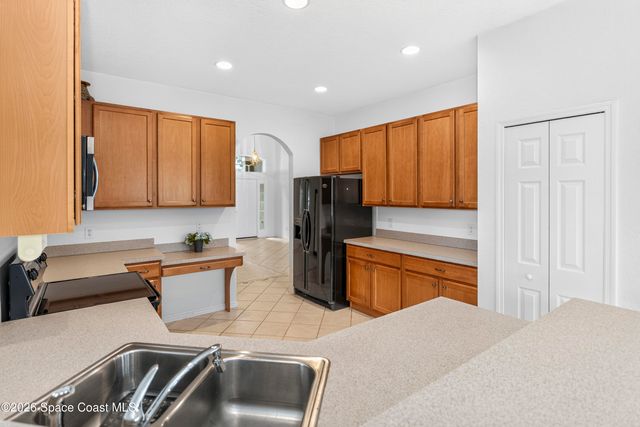 330 Lake Amberleigh Drive, Winter Garden, FL 34787