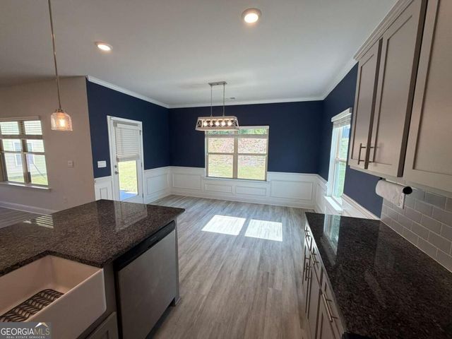 304 Magnolia Villas Drive, Cornelia, GA 30531