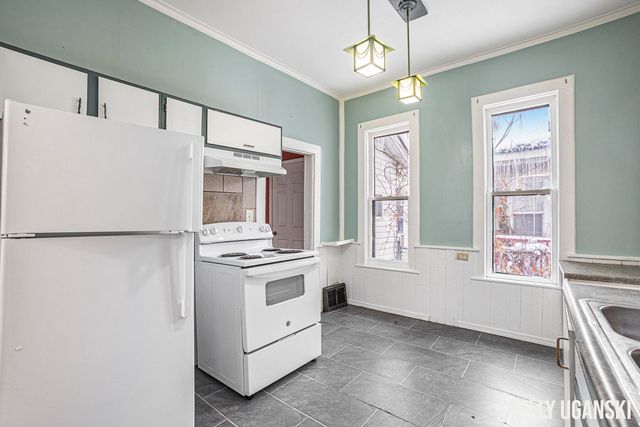 320 Myrtle Avenue, Muskegon City, MI 49442