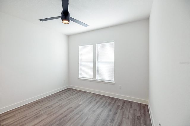 1420 LAKEFRONT DRIVE 4204, Sarasota, FL 34240