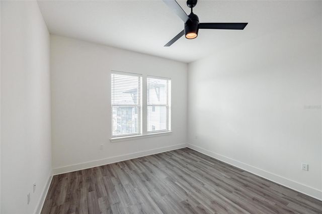 1420 LAKEFRONT DRIVE 4204, Sarasota, FL 34240