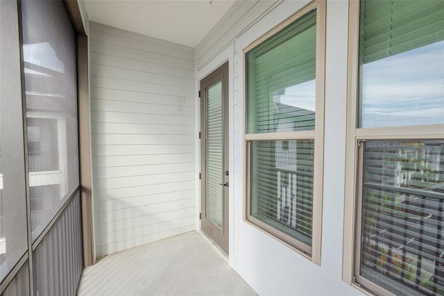 1420 LAKEFRONT DRIVE 4204, Sarasota, FL 34240