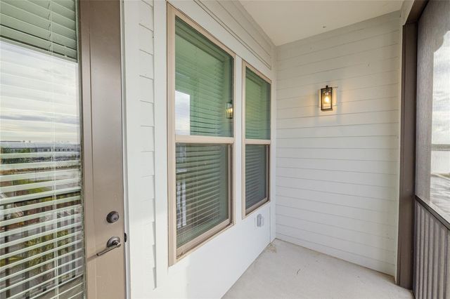 1420 LAKEFRONT DRIVE 4204, Sarasota, FL 34240