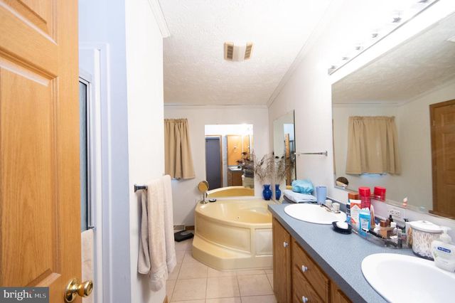 5622 ROSS NECK RD, Cambridge, MD 21613