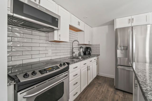 313 Cara Mia Ct, Myrtle Beach, SC 29577