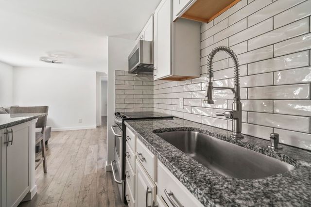 313 Cara Mia Ct, Myrtle Beach, SC 29577