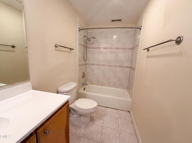 1033 Panther Hill Lane, Raleigh, NC 27603