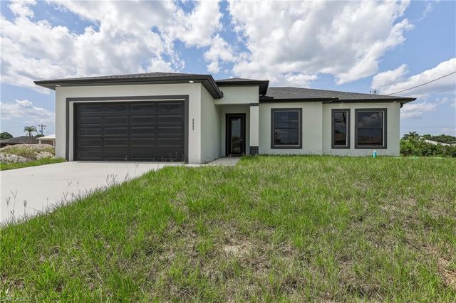 4002 9th ST SW, Lehigh Acres, FL 33976