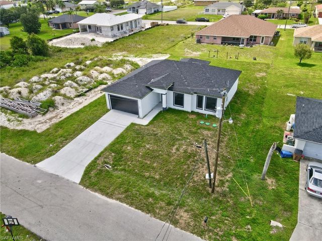 4002 9th ST SW, Lehigh Acres, FL 33976